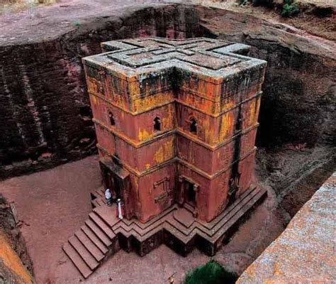  A Espetacular Igreja de São Jorge em Lalibela: Descubra uma Maravilha Medieval Esculpida na Rocha!