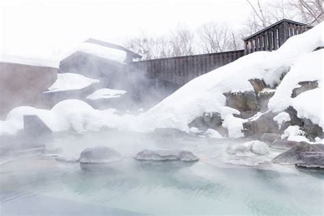 Zao Onsen: Uma experiência rejuvenecedora em meio à beleza vulcânica do Japão!