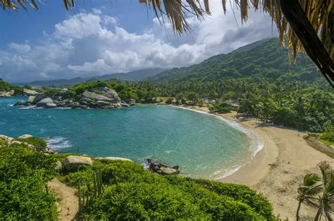 Parque Tayrona: Uma Joia Escondida na Costa Atlântica da Colômbia!